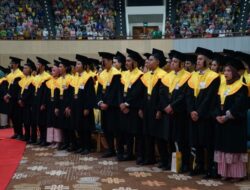 Lantik 1.242 Wisudawan, Rektor Unas Ingatkan Pentingnya Modal Soft Skill